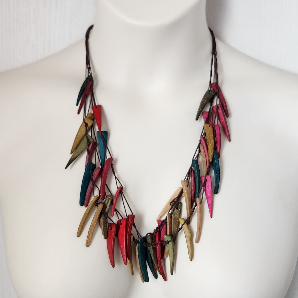 3/$10 EUC Hand Made African Rain Necklace